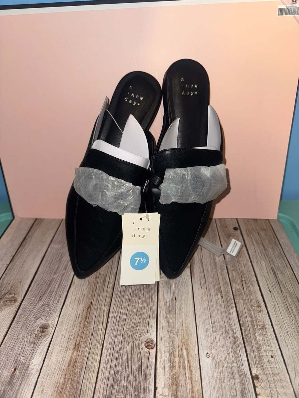A New Day Women's Pointed Toe Chain Mules Black Size 7.5